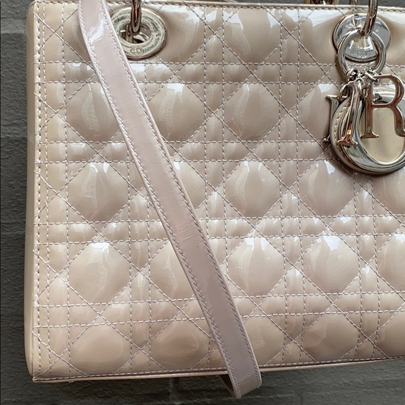 COPY - EXTRA PHOTOS Medium Lady Dior - Picture 9 of 16